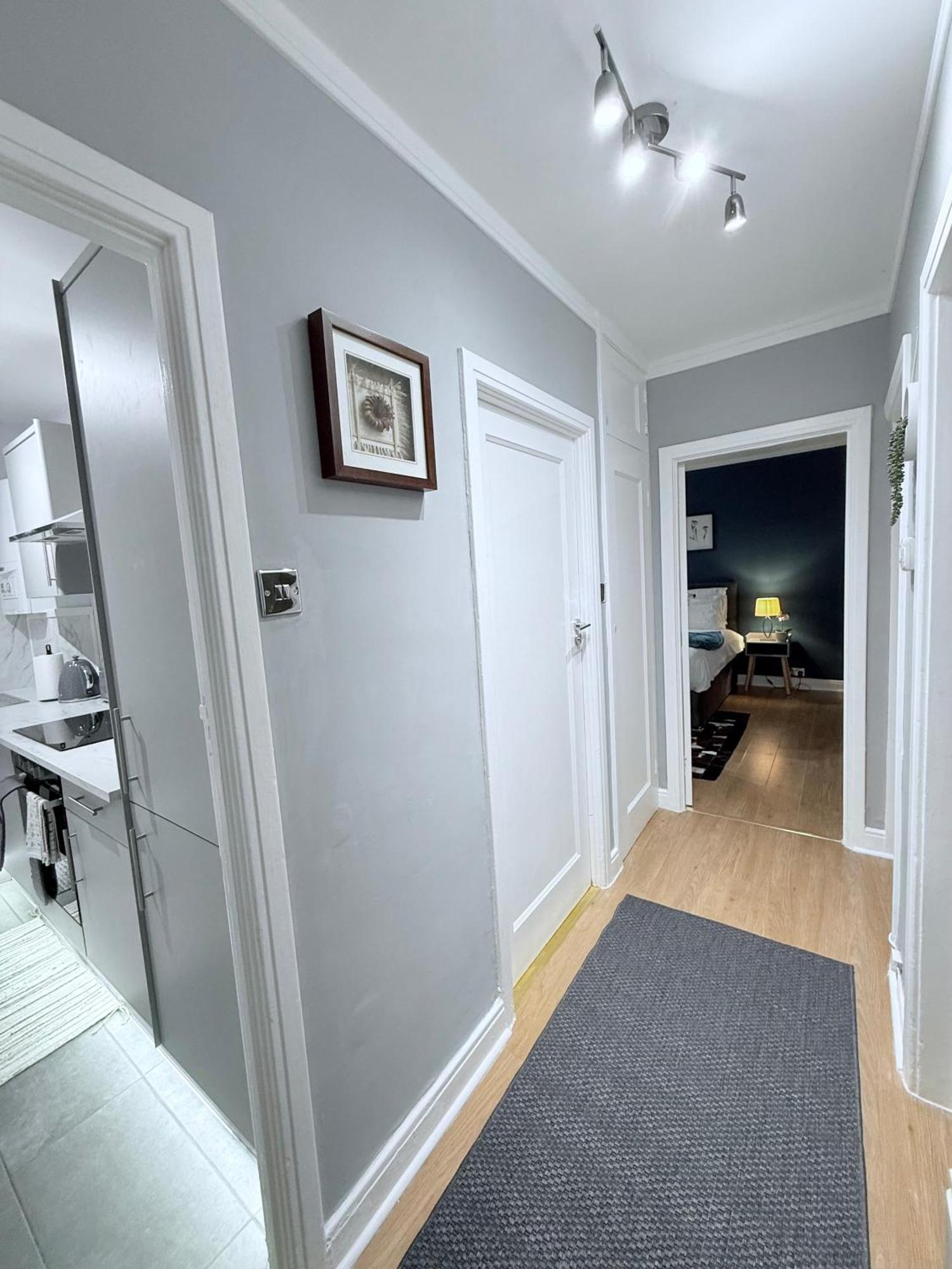 Staylondon - Sleeps 6 With Free Parking - Tourist, Concerts & Matches Екстериор снимка