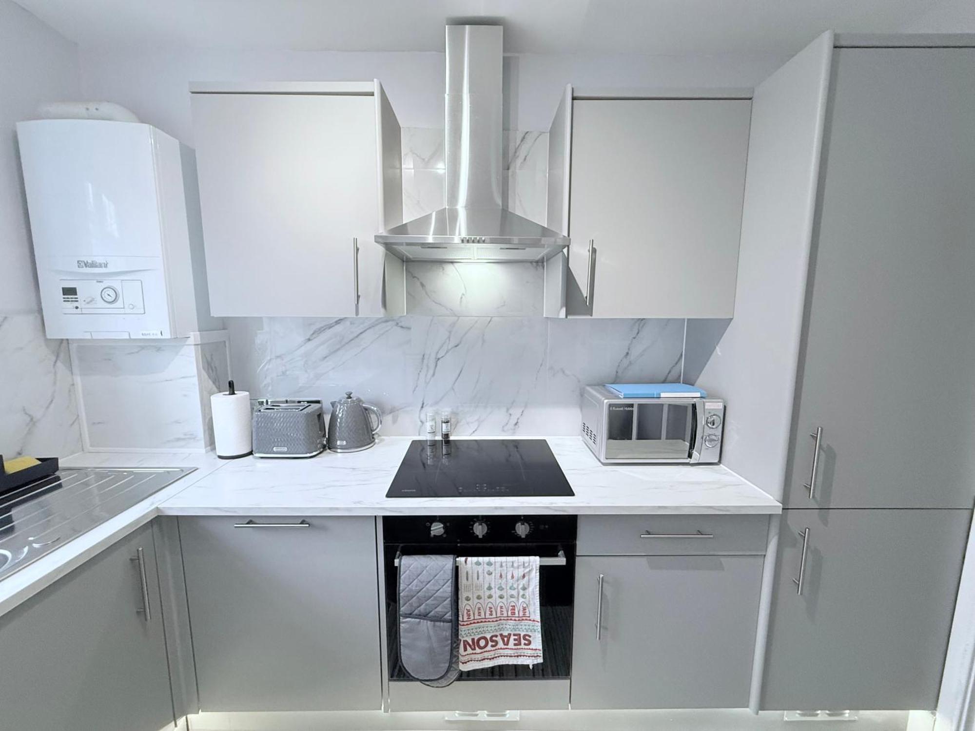 Staylondon - Sleeps 6 With Free Parking - Tourist, Concerts & Matches Екстериор снимка
