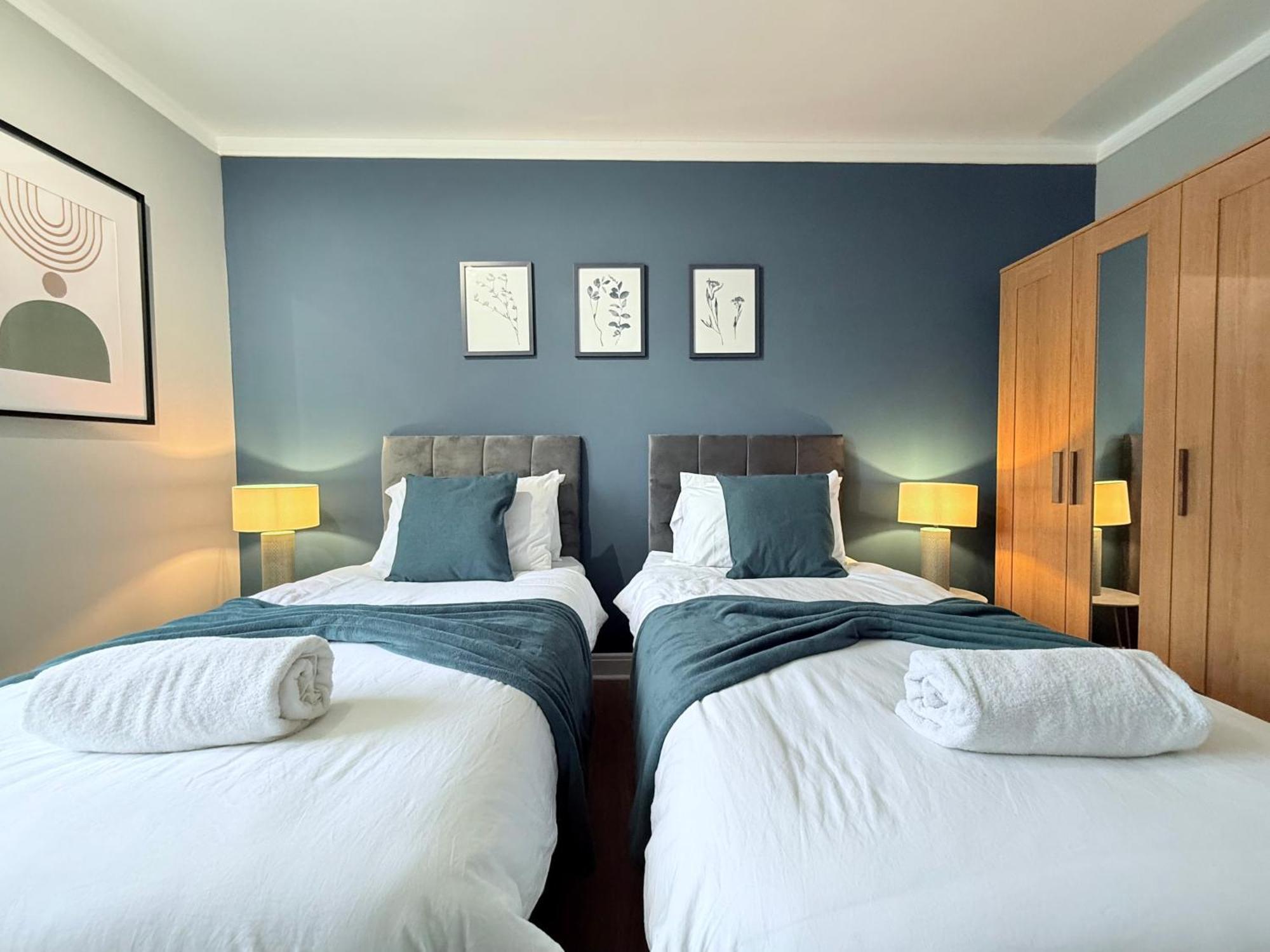 Staylondon - Sleeps 6 With Free Parking - Tourist, Concerts & Matches Екстериор снимка
