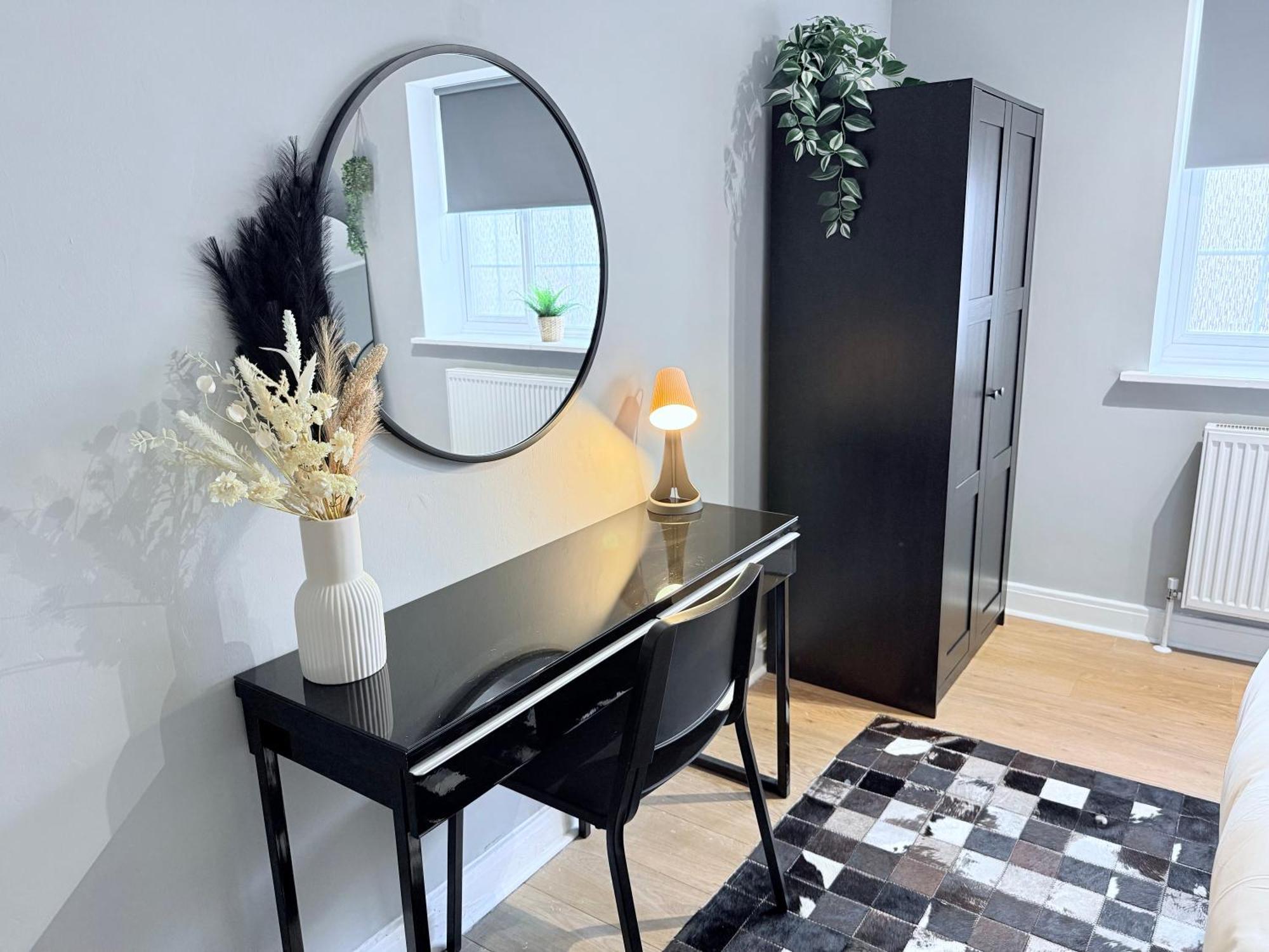 Staylondon - Sleeps 6 With Free Parking - Tourist, Concerts & Matches Екстериор снимка