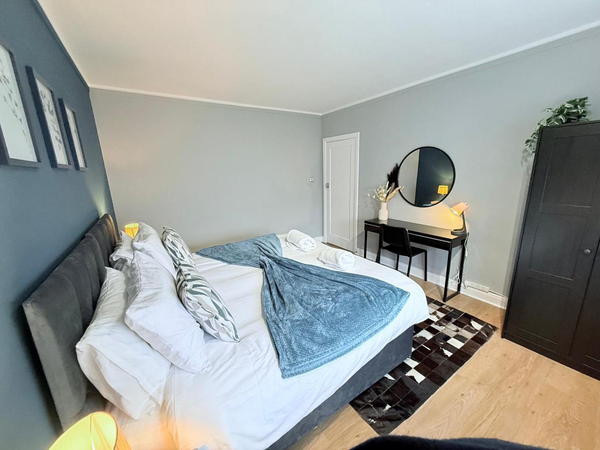 Staylondon - Sleeps 6 With Free Parking - Tourist, Concerts & Matches Екстериор снимка