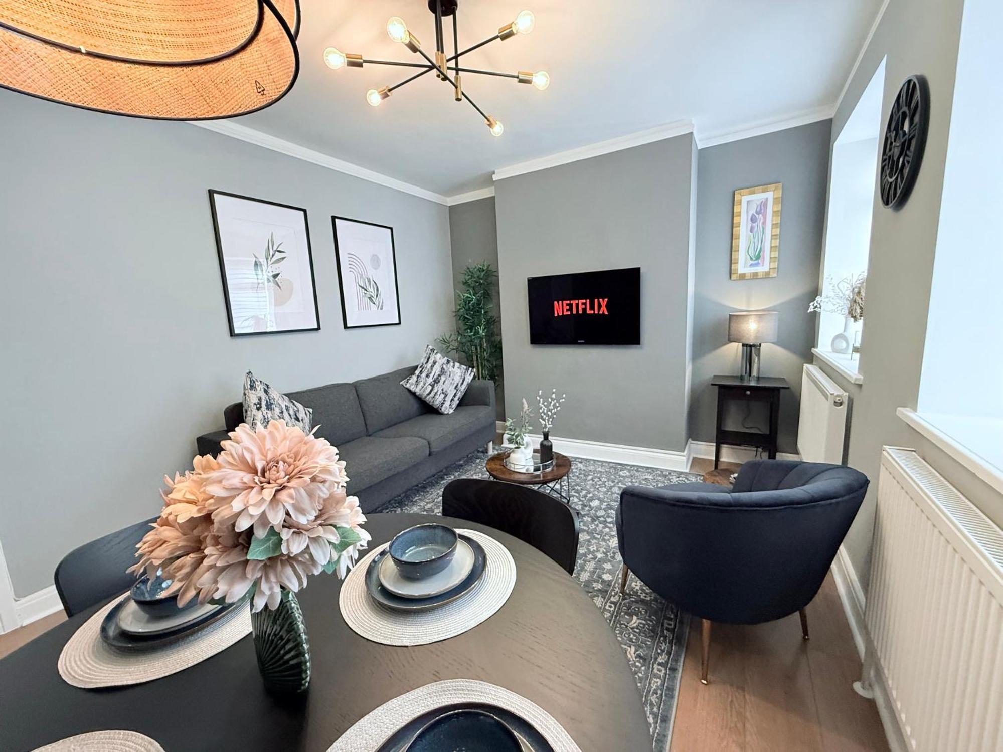 Staylondon - Sleeps 6 With Free Parking - Tourist, Concerts & Matches Екстериор снимка